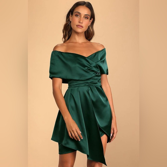 NWT Lulu’s Always Celebrating Dark Green Satin Off-the-Shoulder Mini Dress - Picture 5 of 5